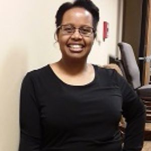 Meet your Posher, Carolyn